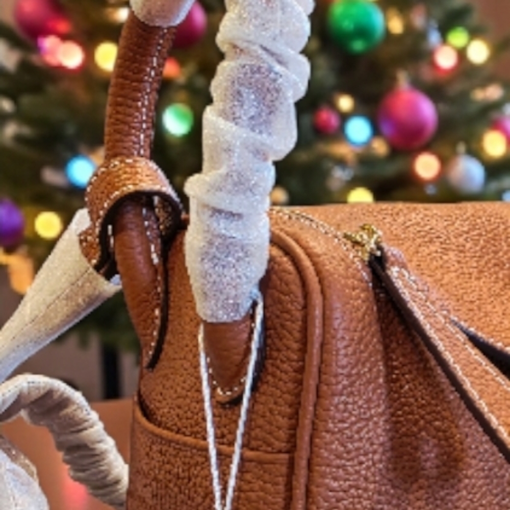 SALE!! Mini Tan Pebble Leather Shoulder or Crossbody Bag - Picture 3 of 7